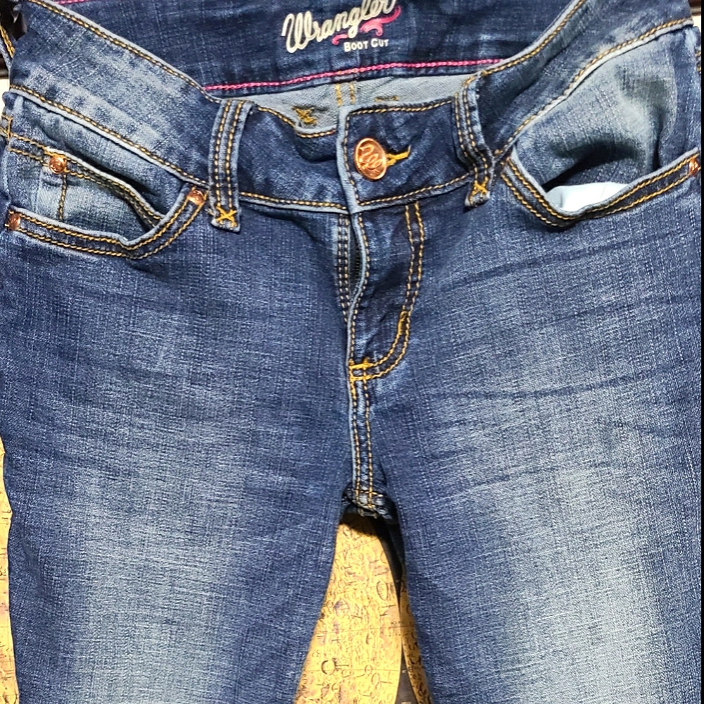 Womens wrangler jeans